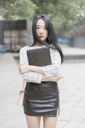 系统被宿主灌溉的日常小说