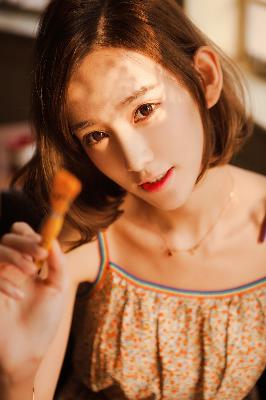 小两口偷偷在家二人世界韩剧