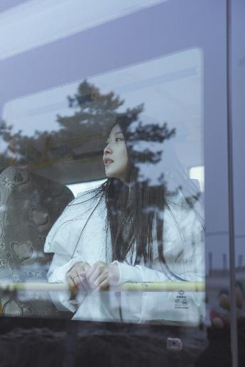 迪拜的女孩在线观看完整免费高清满天星