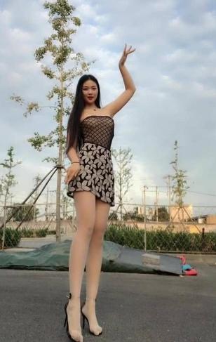 图书馆的女朋友