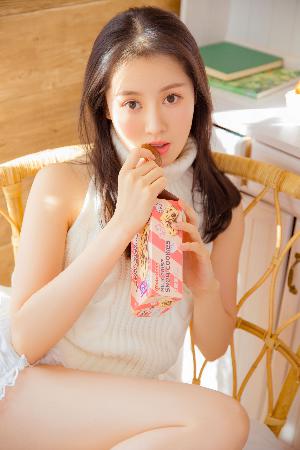 777米奇四色眼影888